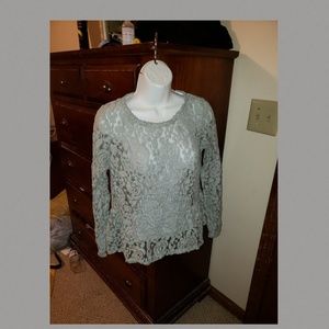 Lauren Conrad green lace peplum top